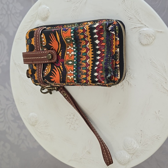 NWOT sakroots Wristlet Wallet Peace With Strap Brown Black - Picture 3 of 14